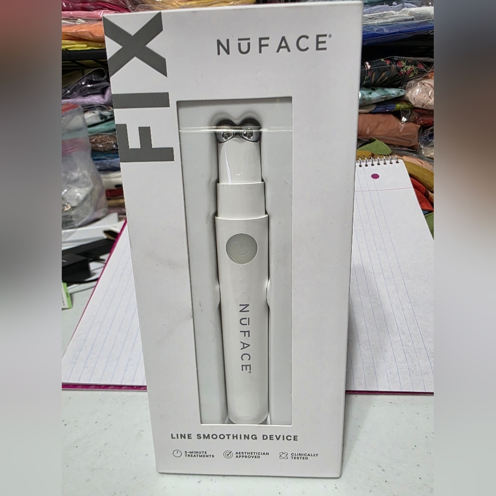 NuFace Silver and White Facial Device